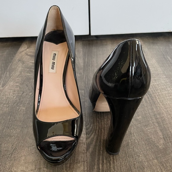 Miu Miu Patent Leather Pumps ♟️ - Picture 8 of 16